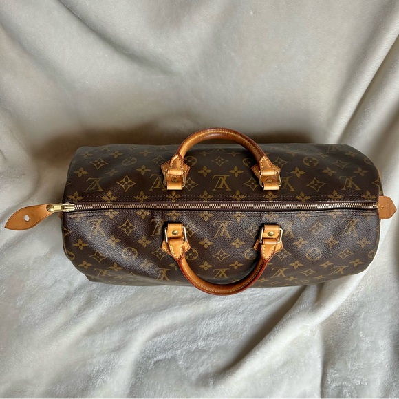 Louis Vuitton Monogram Speedy 40 - Picture 7 of 16